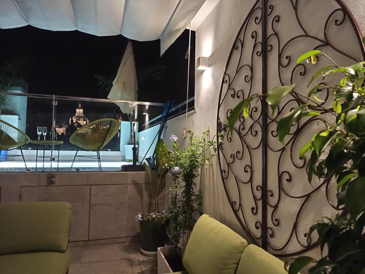 Luxury Penthouse With Private Pool Setas Monument Apartment *