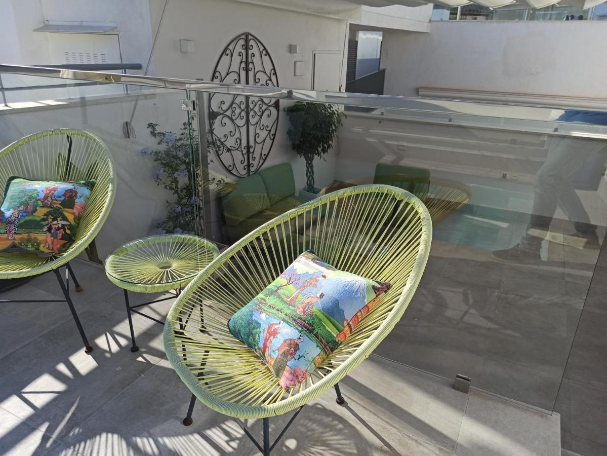 Luxury Penthouse With Private Pool Setas Monument Apartment *